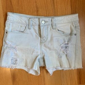 Girls Blue Spice Blue Shorts - Light Wash